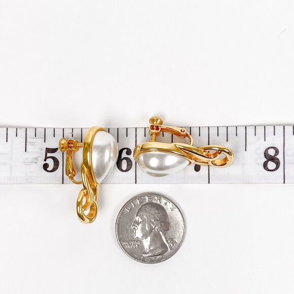 Faux Pearl Earrings Signed JS Tear Drop Cabochon Gold Tone Hinged Screw Back - Picture 6 of 6